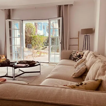 Apartment Bohemian Chic Famille Et 5 Piscines Estepona